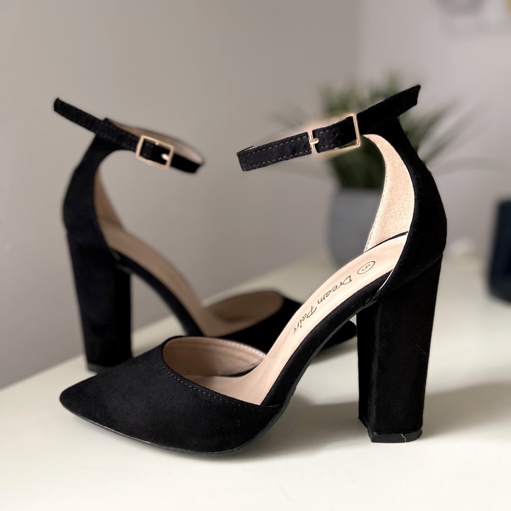 faux suede pointed toe black strap heels